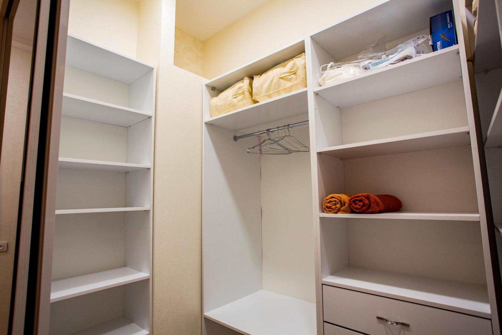 Yellow Apartment In Avlabari ティビリシ エクステリア 写真
