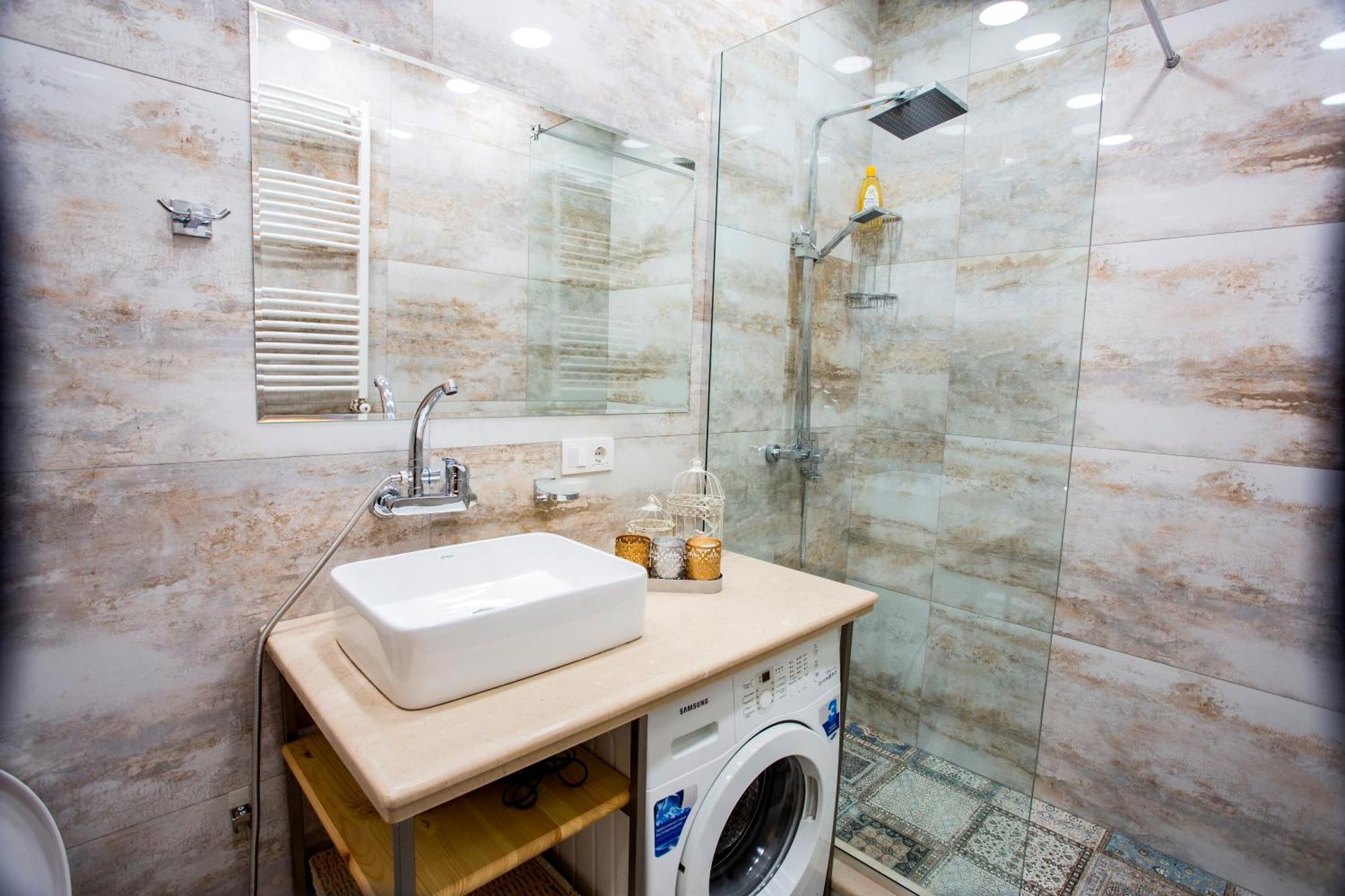 Yellow Apartment In Avlabari ティビリシ エクステリア 写真